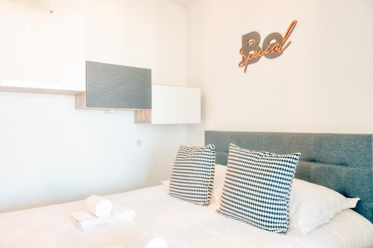 Bright With Stunning Sea View Appartement *
